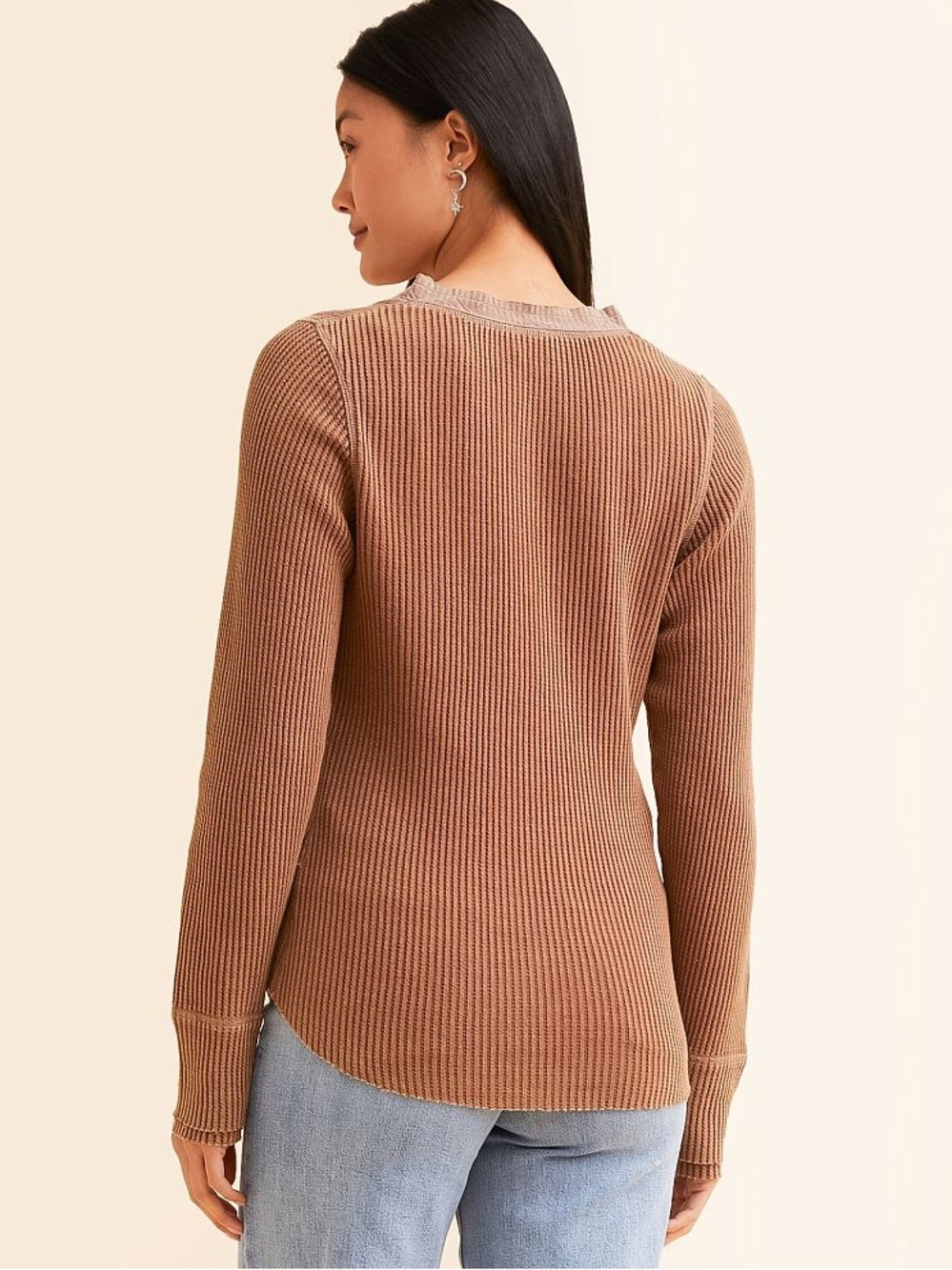 BKE Brown Ribbed Henley with Ruffle Trim - Picture 3 of 7